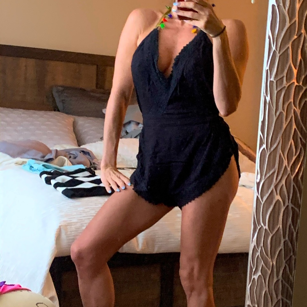 Beach romper/coverup